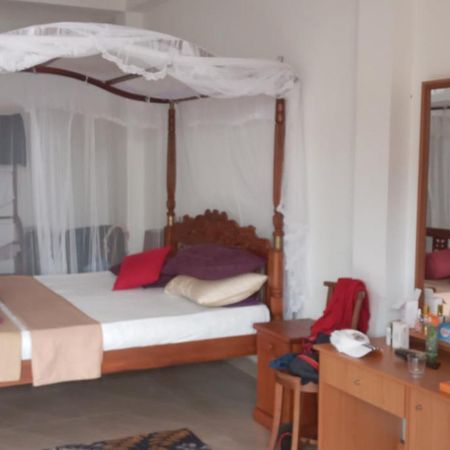 Coral Reef Guest Hotel Beruwala Exterior photo