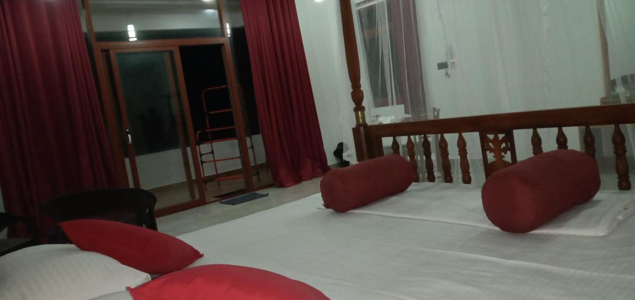 Coral Reef Guest Hotel Beruwala Exterior photo