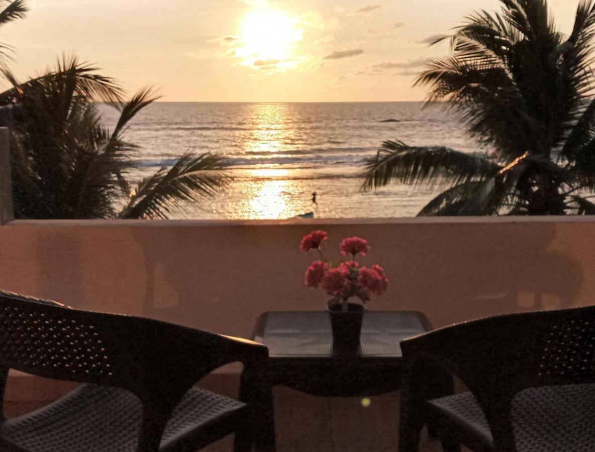 Coral Reef Guest Hotel Beruwala Exterior photo